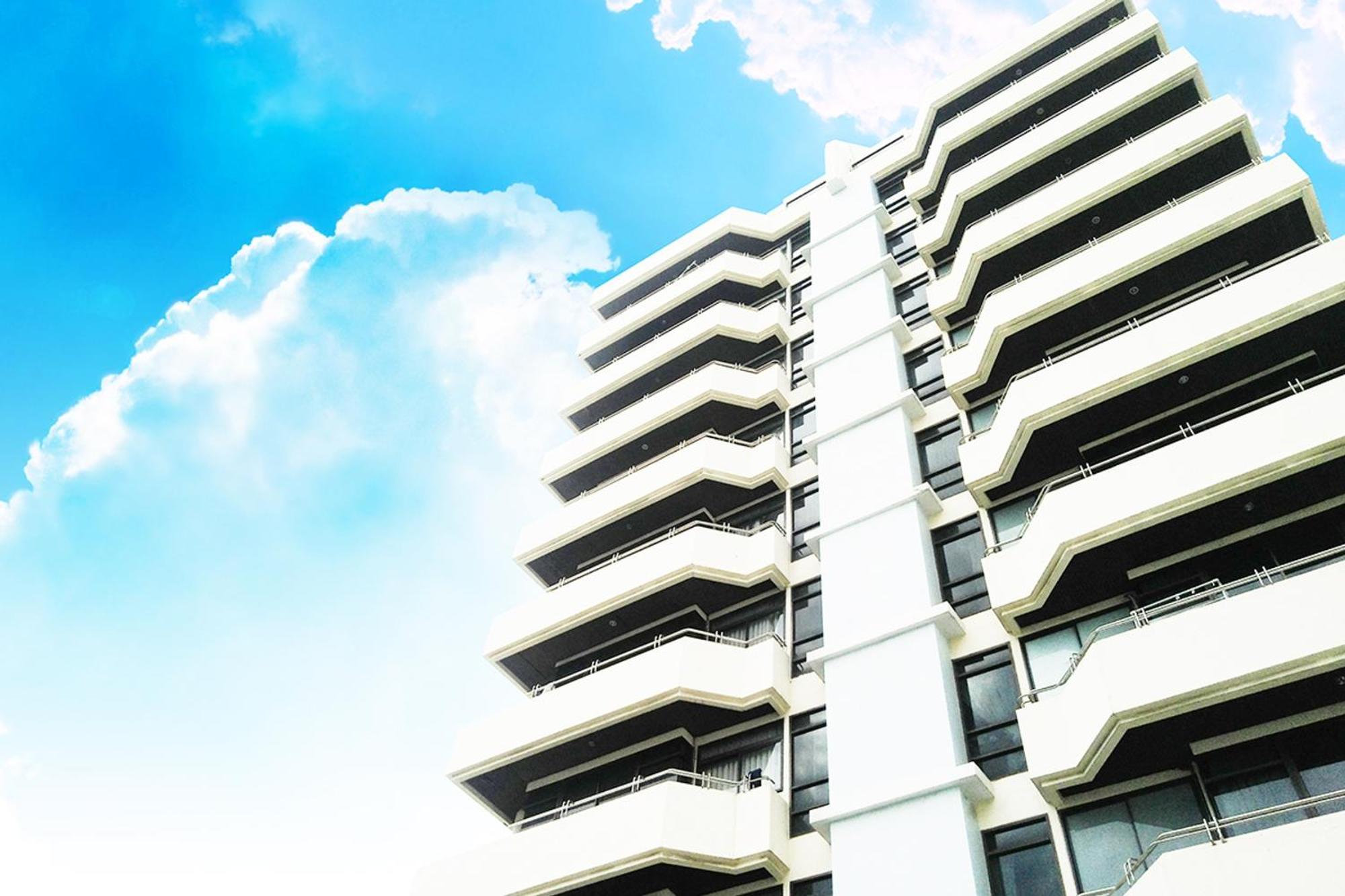 Nantiruj Tower - นันทิรุจ ทาวเวอร์ เซอร์วิสอพาร์ทเม้นท์ สุขุมวิท ซอย 8 Banguecoque Exterior foto
