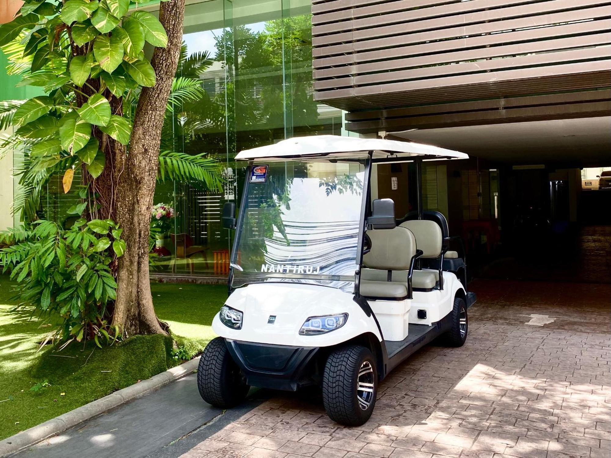 Nantiruj Tower - นันทิรุจ ทาวเวอร์ เซอร์วิสอพาร์ทเม้นท์ สุขุมวิท ซอย 8 Banguecoque Exterior foto